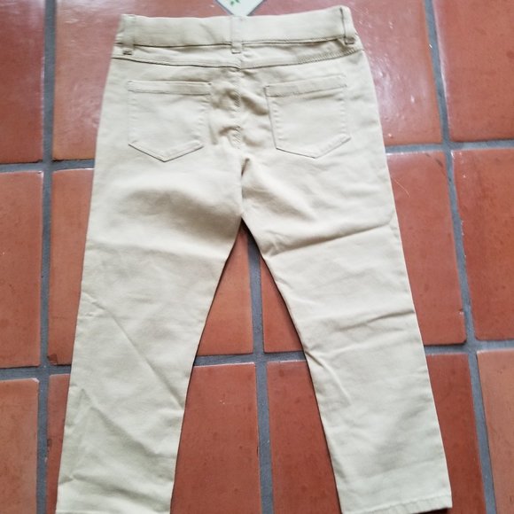 SUKO Mid Rise Pull On Tan Stretch Denim Capris - Picture 2 of 9